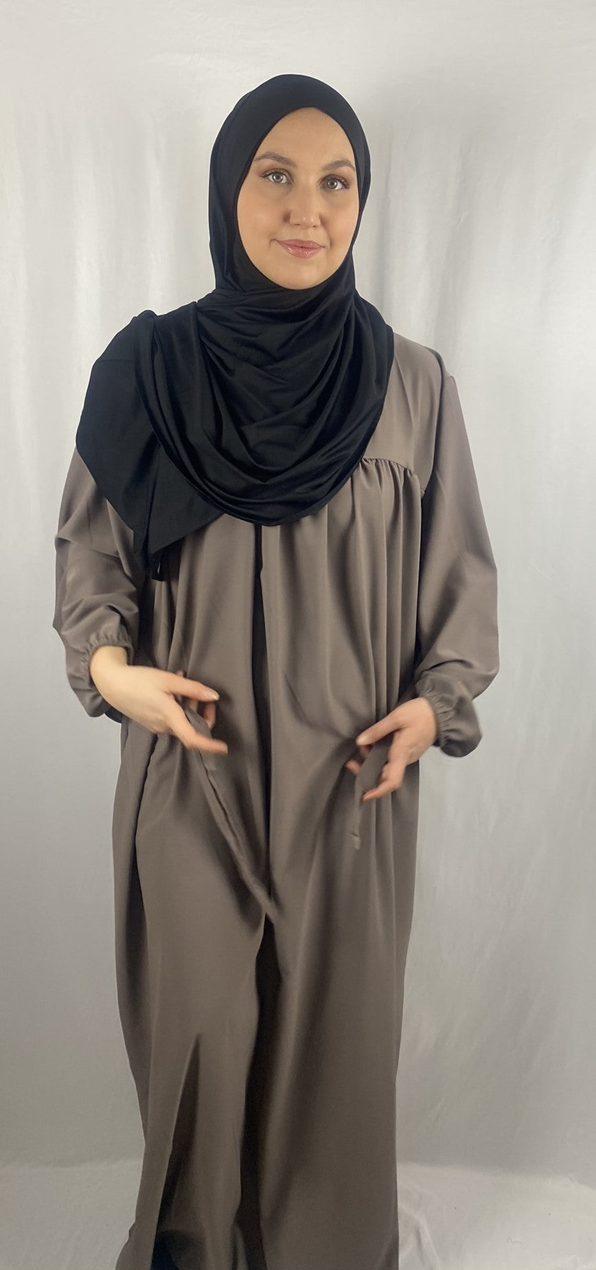 Abaya Noor