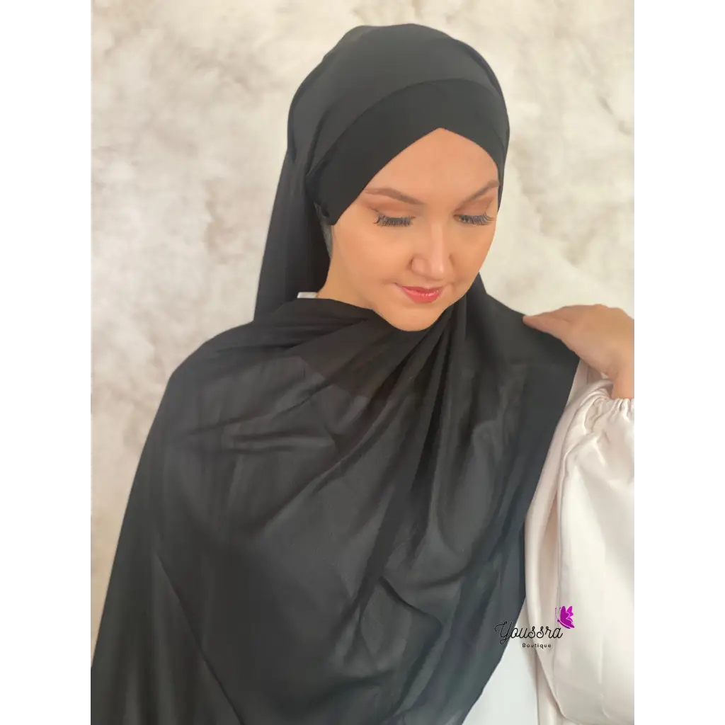 Hijab en Mousseline à Enfiler Bonnet Croisé Noir