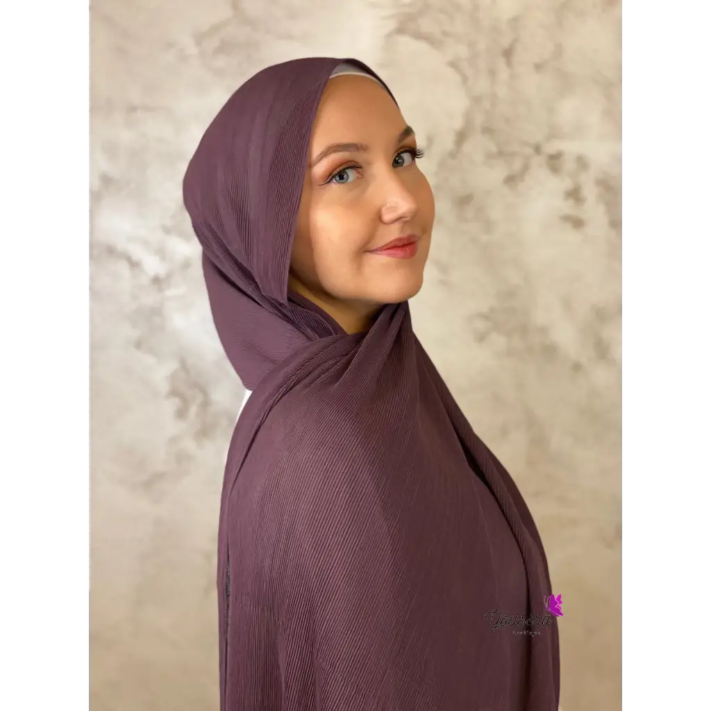 Hijab en Mousseline Plissée Premium Aubergine