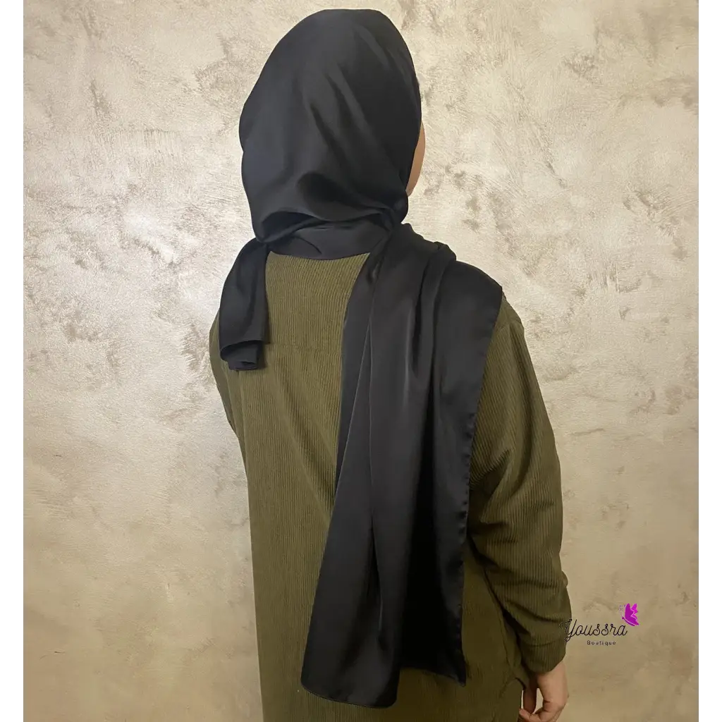 Hijab en Satin Noir