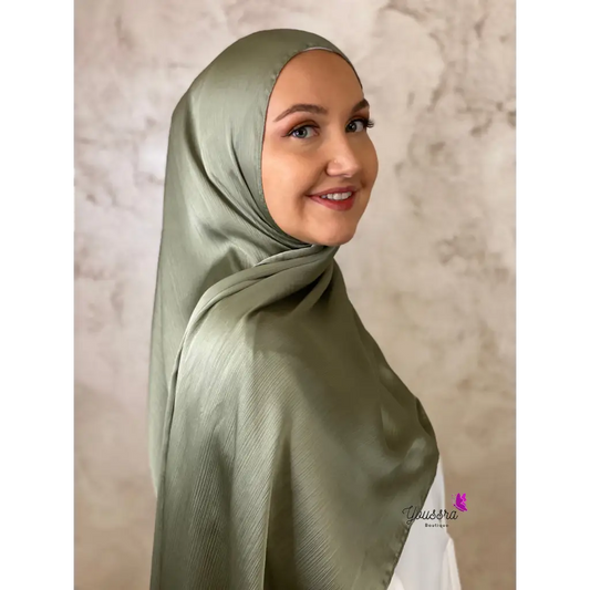 Hijab en Satin Rayé Kaki