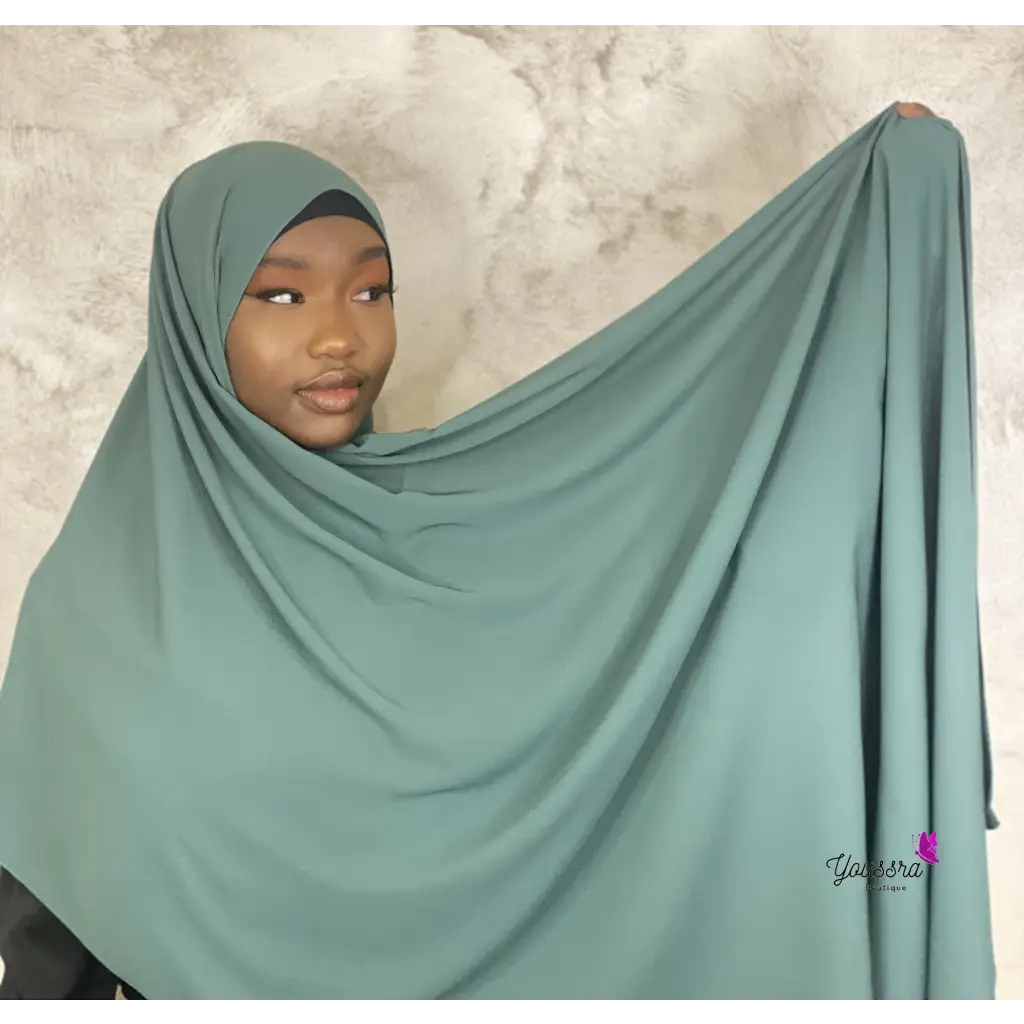 Hijab en Soie de Médine Luxe Vert Emeraude